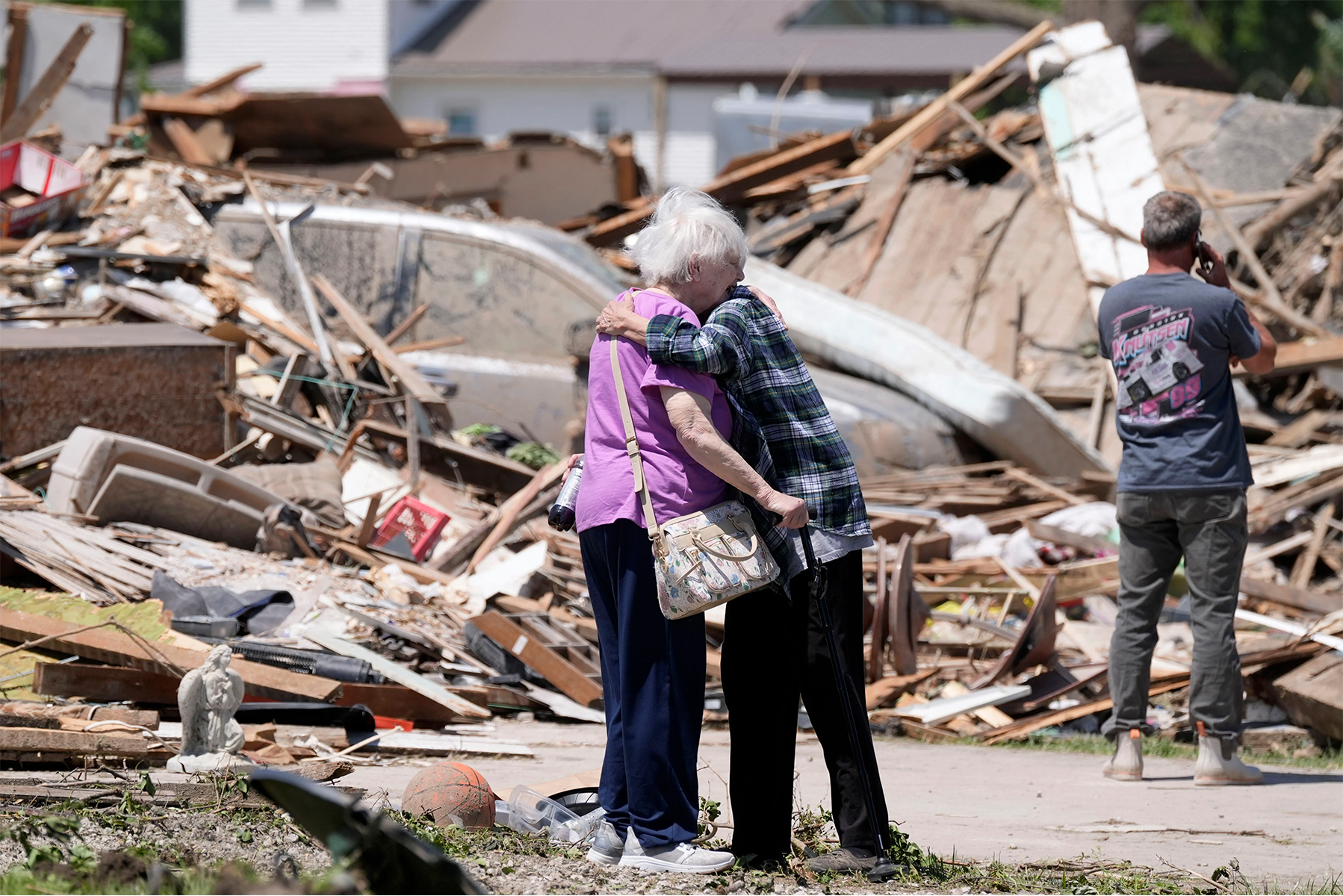 Stressed Florida homeowner after hurricane damage compared to prepared homeowner with Asset Shield's digital inventory.
